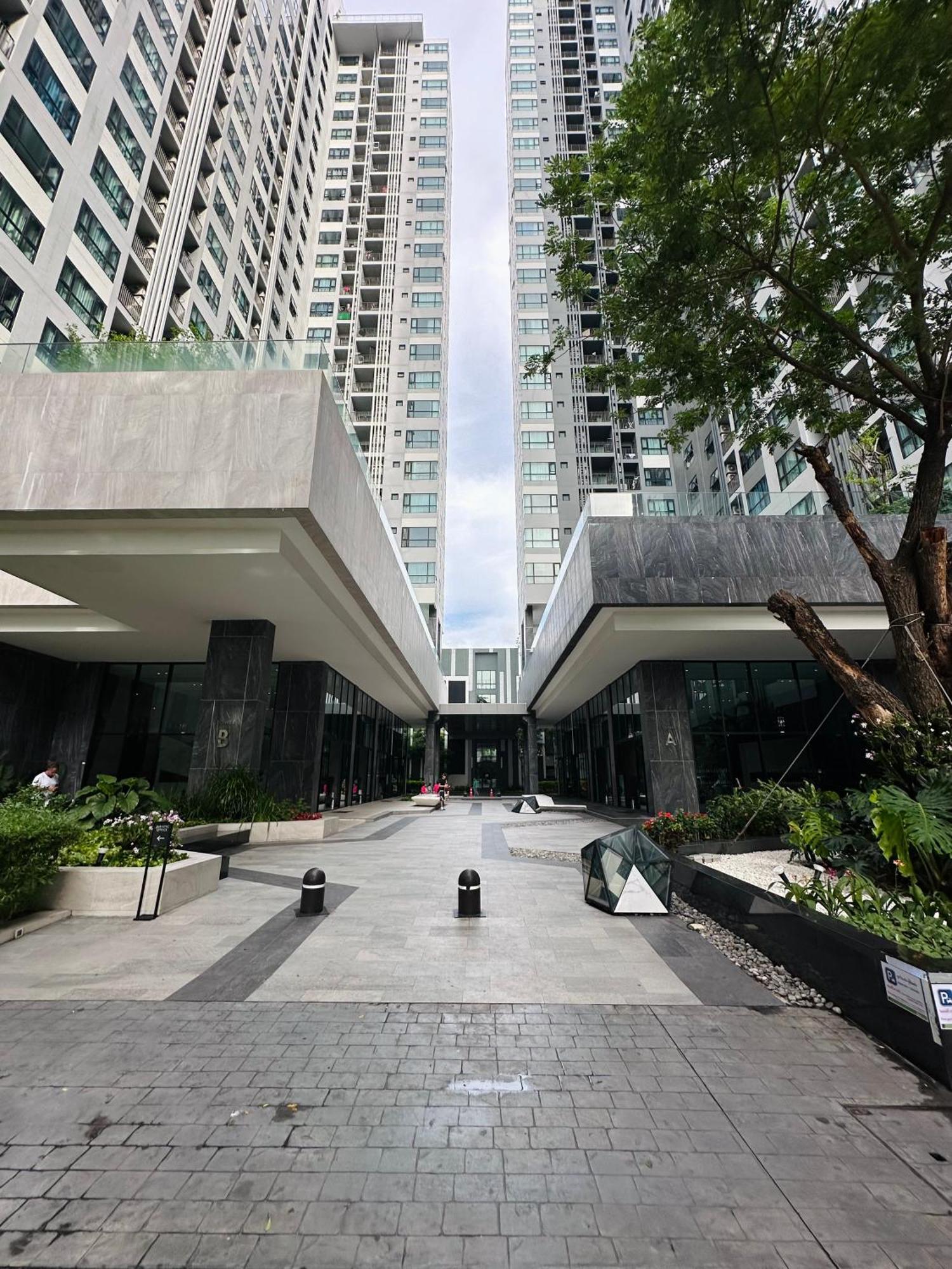 Apartemen The Base At Pattaya